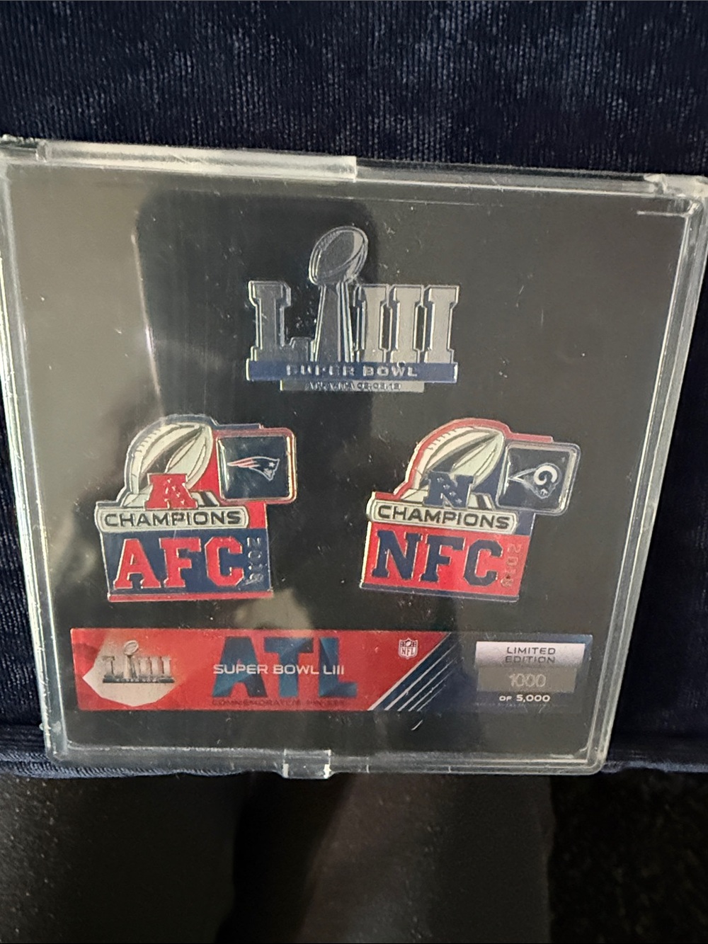Super Bowl LIII Atlanta - Patriots-Rams Dueling Pin Set Limited Edition